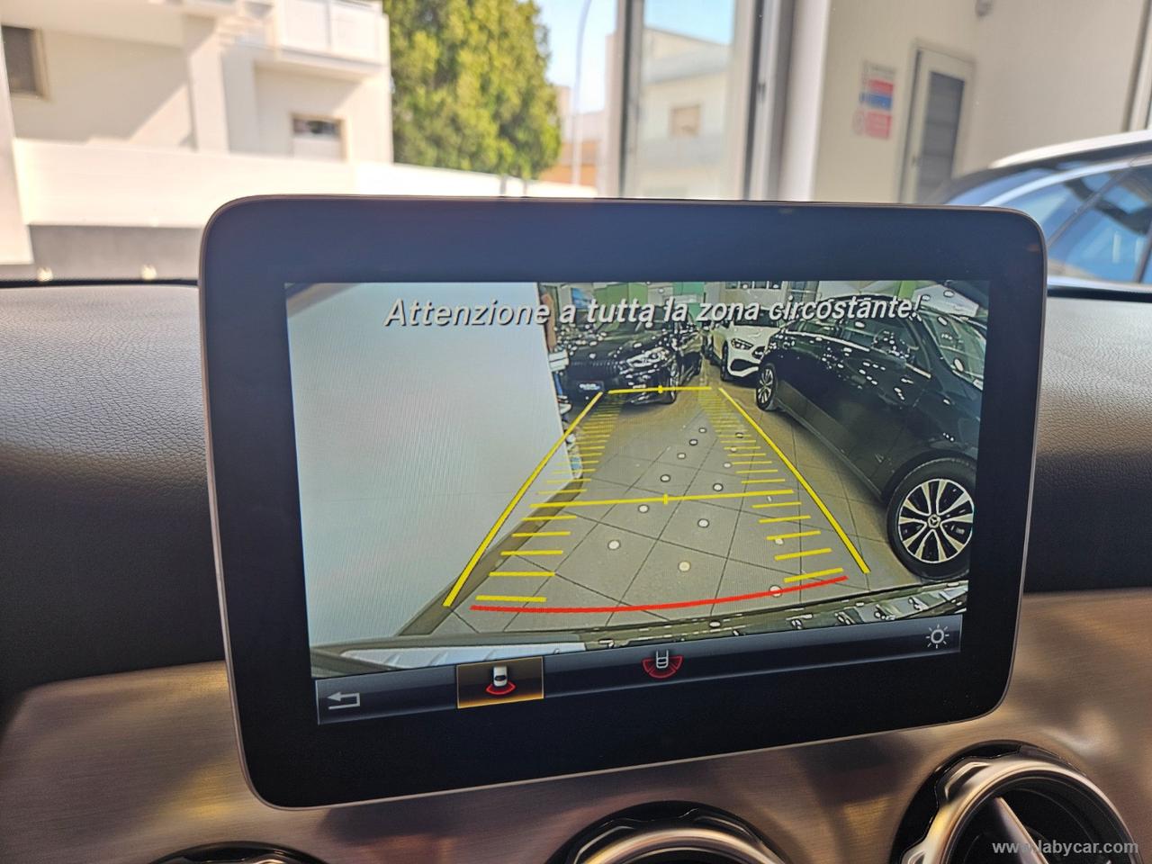 MERCEDES-BENZ GLA 200 d Automatic 4Matic Premium