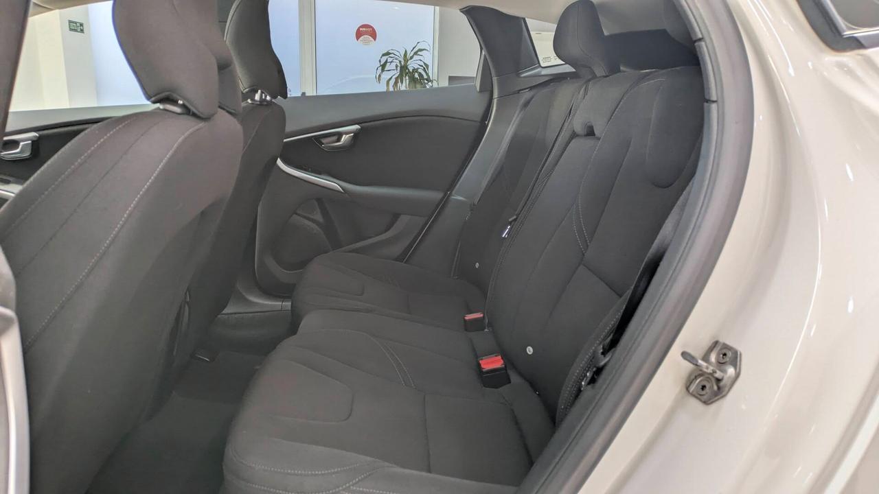 Volvo V40 D2 BUSINESS