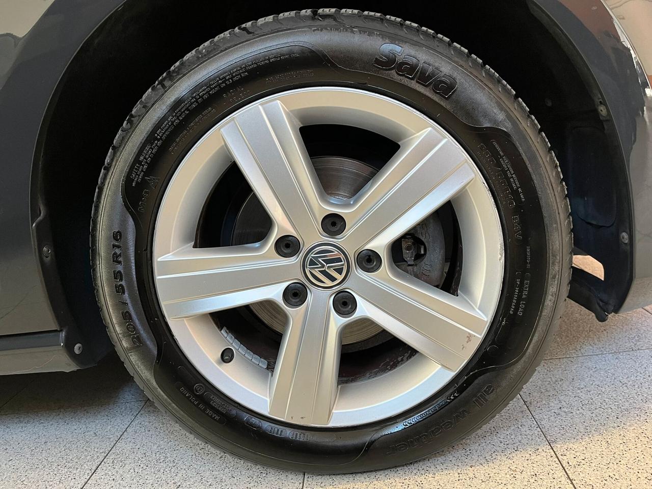 Volkswagen Golf 1.6 105CV TDI