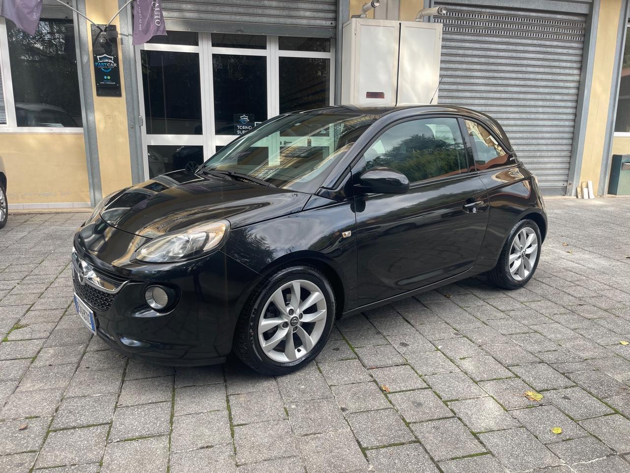 Opel Adam 1.2 70 CV