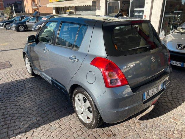 Suzuki Swift 1.3 5p. GLX