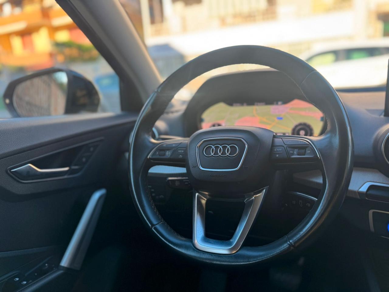 Audi Q2 35 TDI quattro S tronic Business Plus