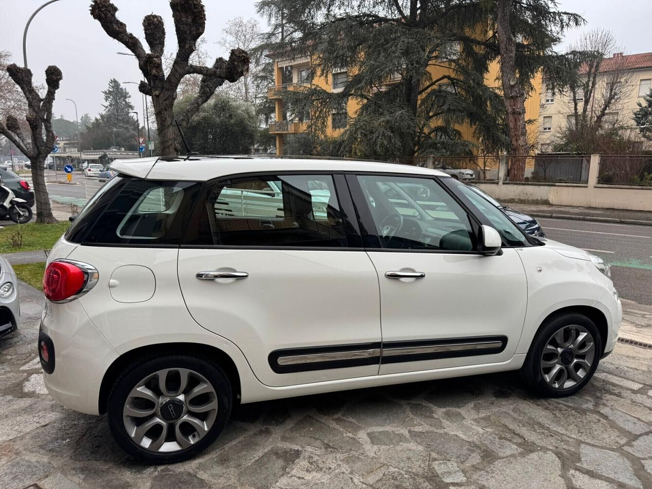 FIAT 500L 1.3 Multijet 95cv LOUNGE AUTOMATIC