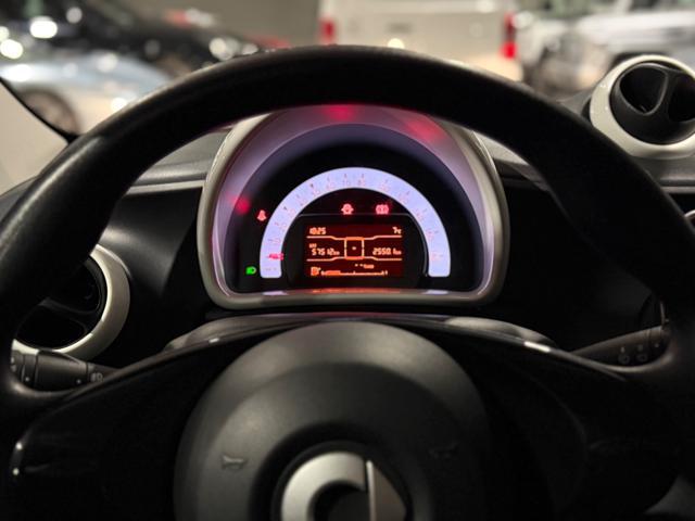 SMART ForFour 70 1.0 Passion *NEOPATENTATI*