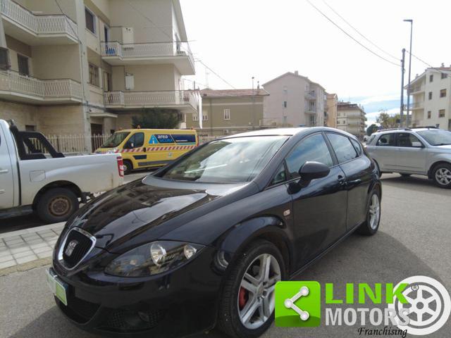 SEAT Leon 2.0 TDI DPF DSG Style (MY09)