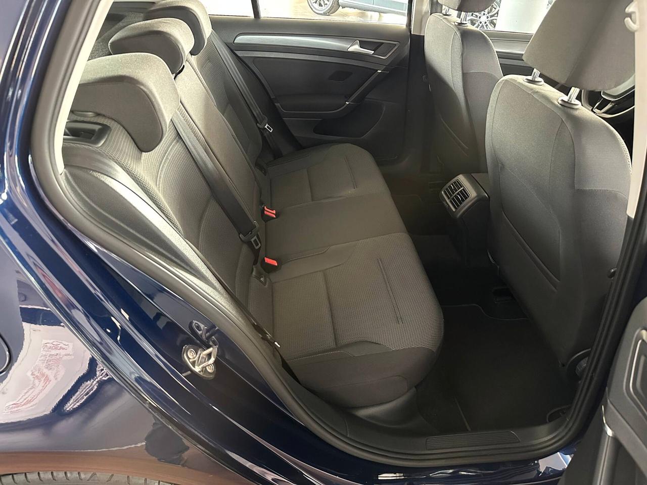 Volkswagen Golf 1.6 TDI 115CV DSG 5p. Business BlueMotion Technology