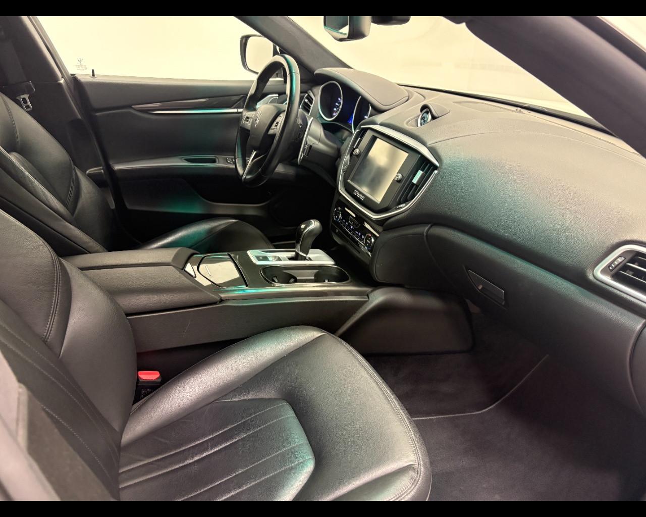 MASERATI GHIBLI 3.0 V6 DS 250 CV AUTO