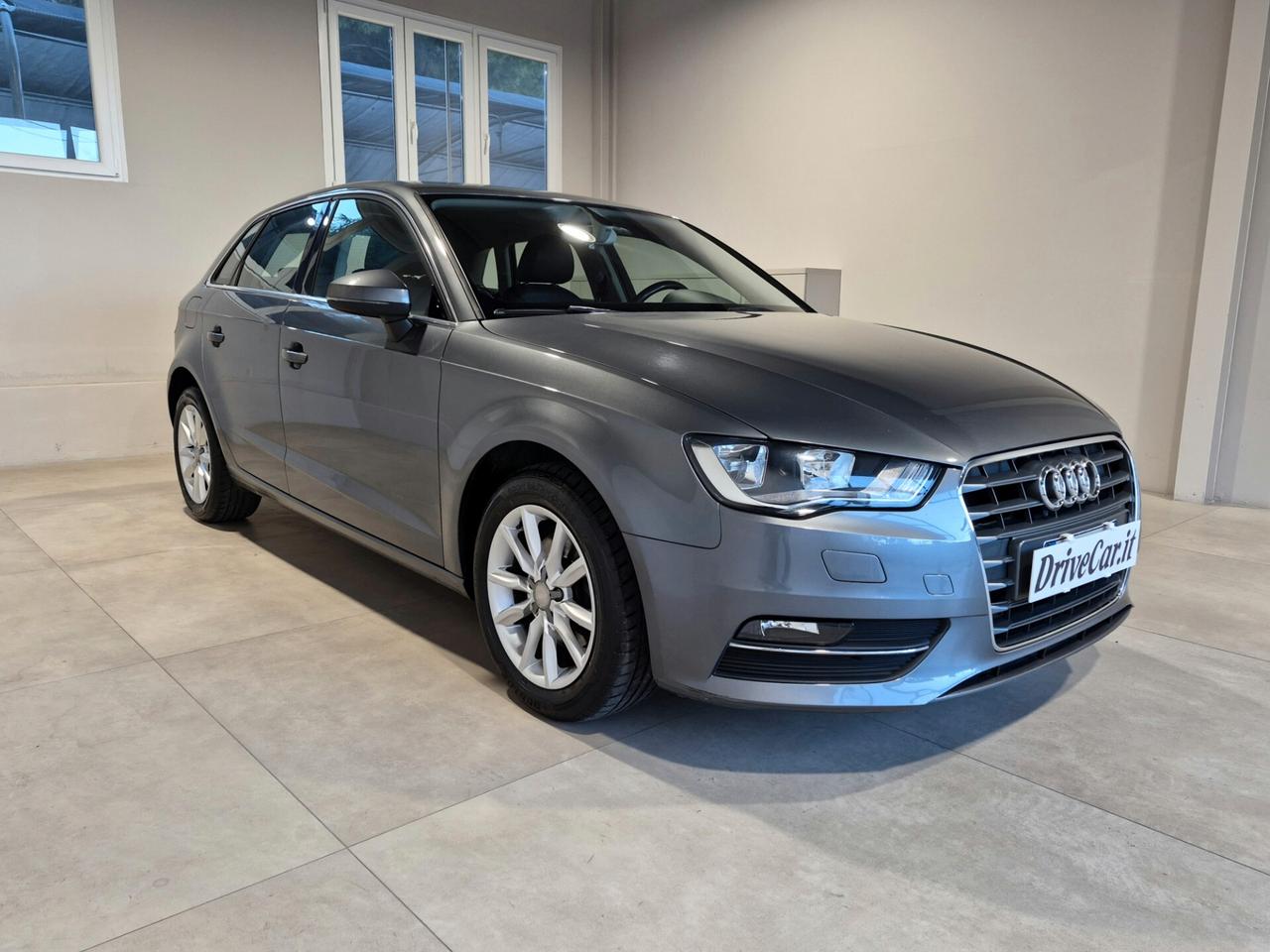 Audi A3 SPORTBACK 1.6 TDI AMBIENTE S TRONIC CRUISE C.16