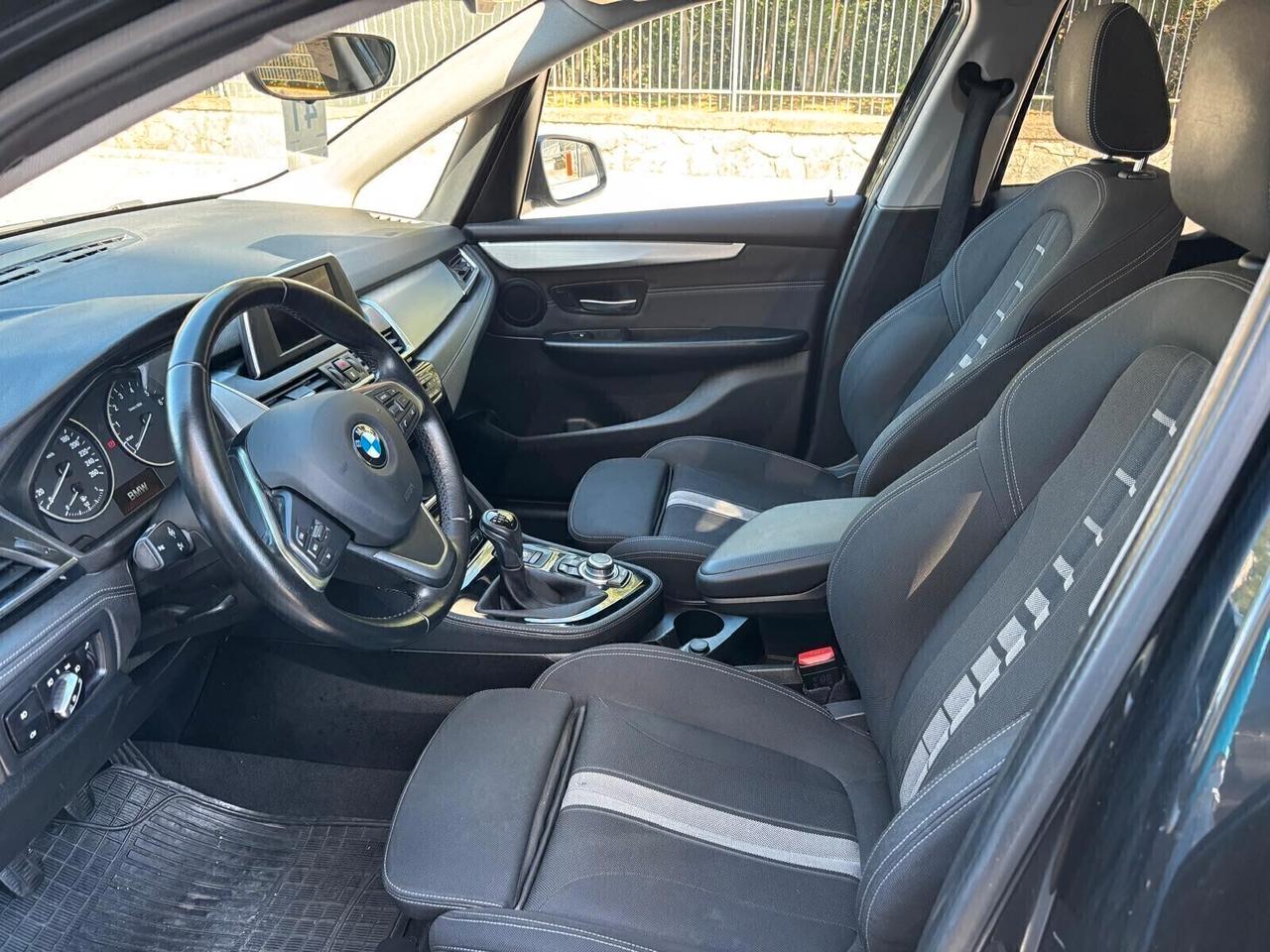 Bmw 218i ACTIVE TOURER 1.5 - 2014