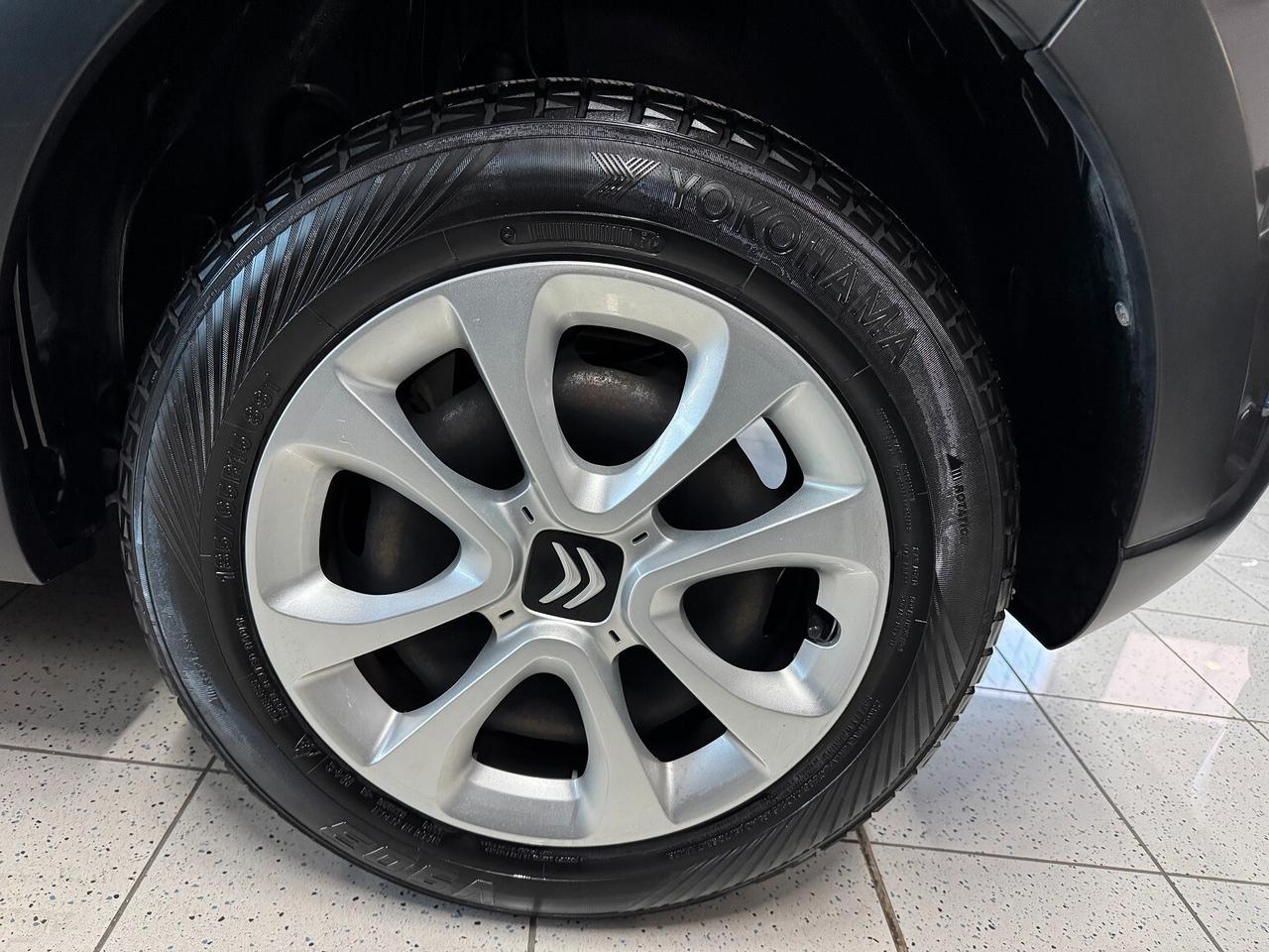 C3 1.2 Feel SCHERMO GRANDE TELECAMERA COME NUOVA