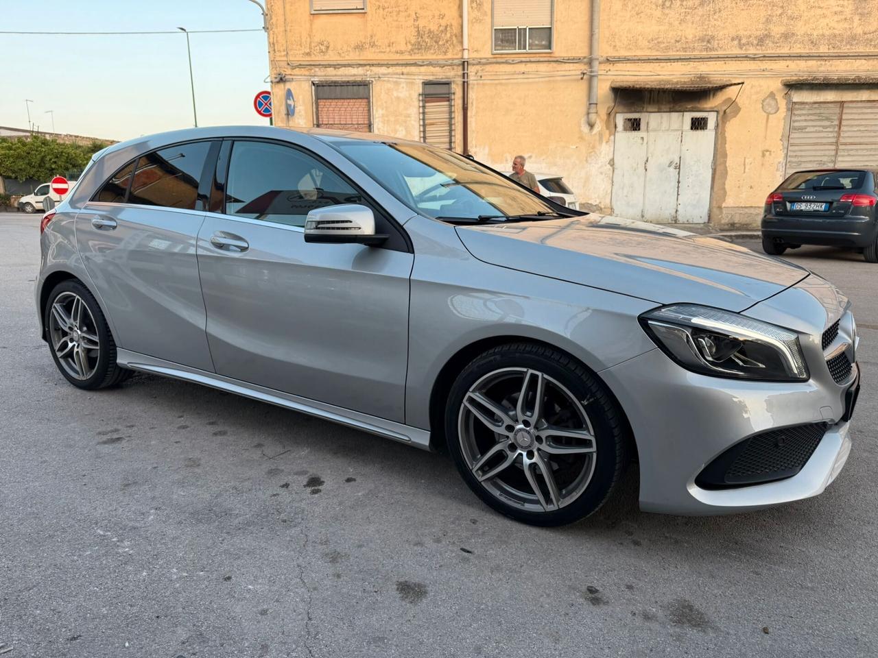 Mercedes-benz A 160 Premium Amg