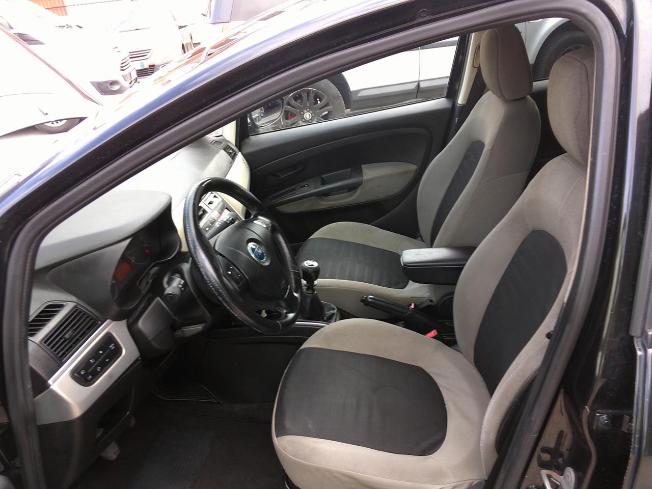 Fiat Grande Punto Grande Punto 1.3 MJT 90 CV 5 porte Dynamic 06
