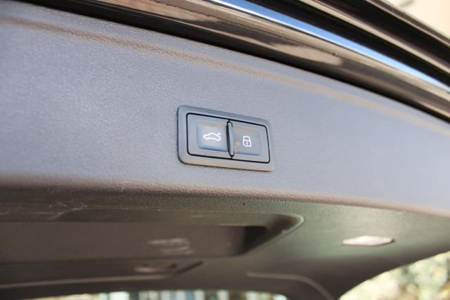 AUDI A4 Avant 2.0TDI quattro 3xS-line-LED-B&O
