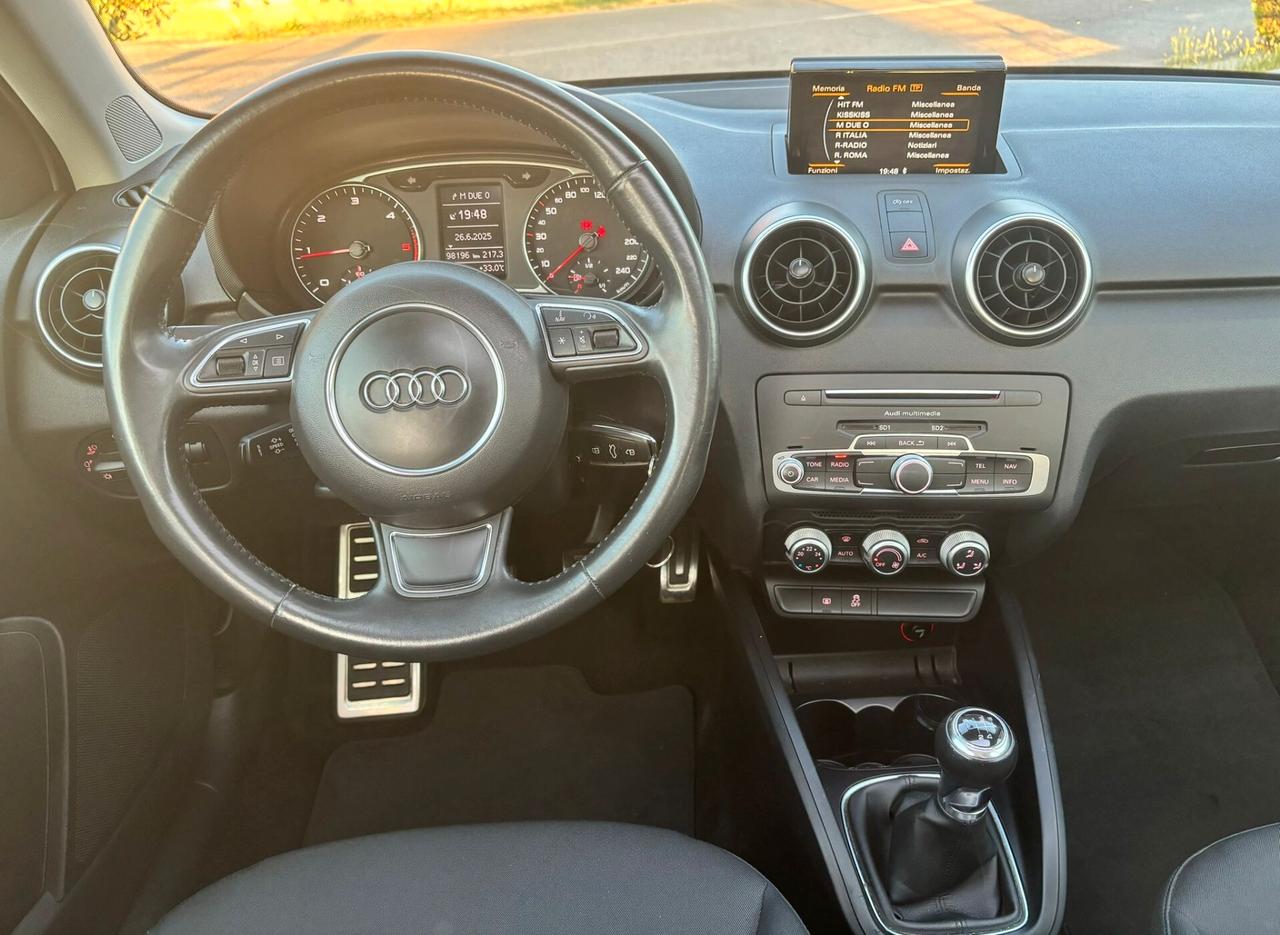 Audi A1 SPB 1.4 TDI Admired S LINE