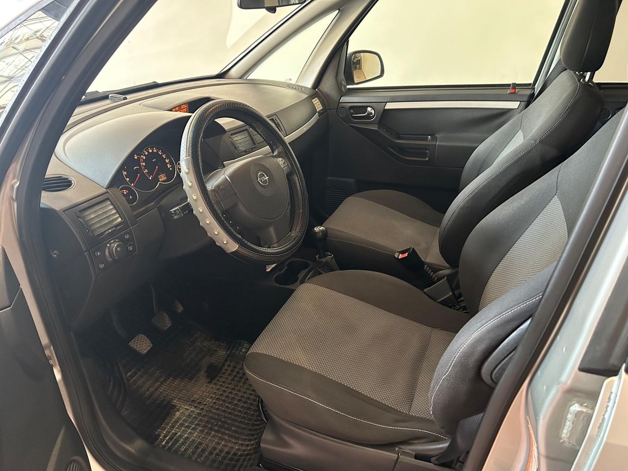 Opel Meriva 1.3 CDTI Cosmo EURO 4 75CV