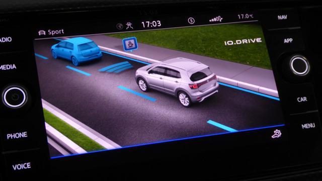 VOLKSWAGEN T-Cross 1.0 TSI 110 CV DSG R-Line