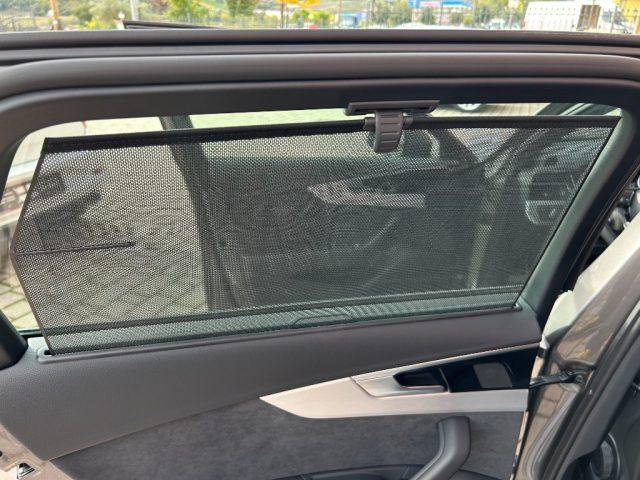 AUDI A4 Avant 30 TDI/136 CV S tronic S line