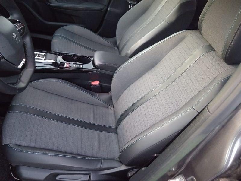Peugeot 2008 BlueHDi 130 EAT8 Allure Pack S/S aut. - N1