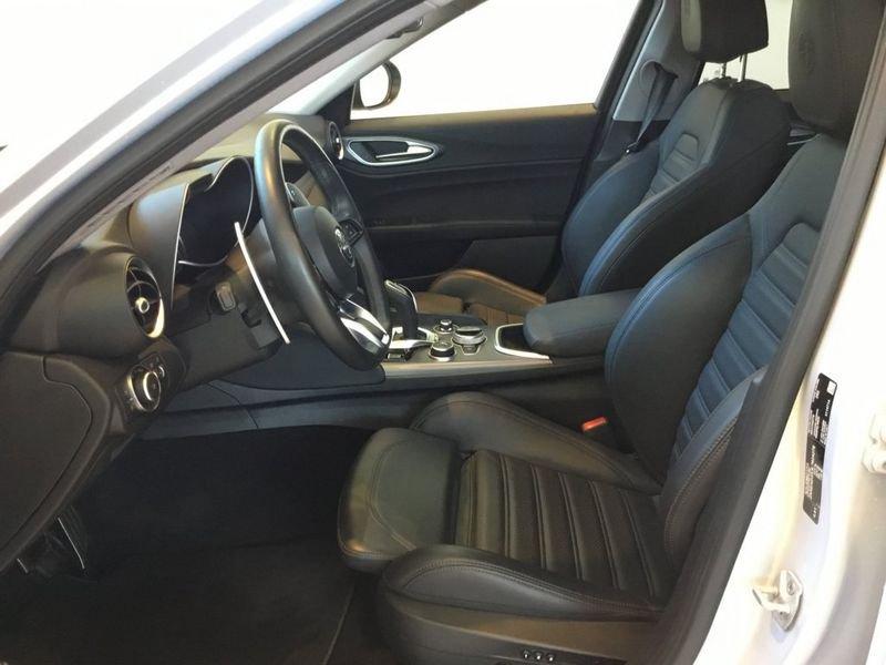 Alfa Romeo Giulia 2.2 Turbodiesel 190 CV AT8 Sprint Q2