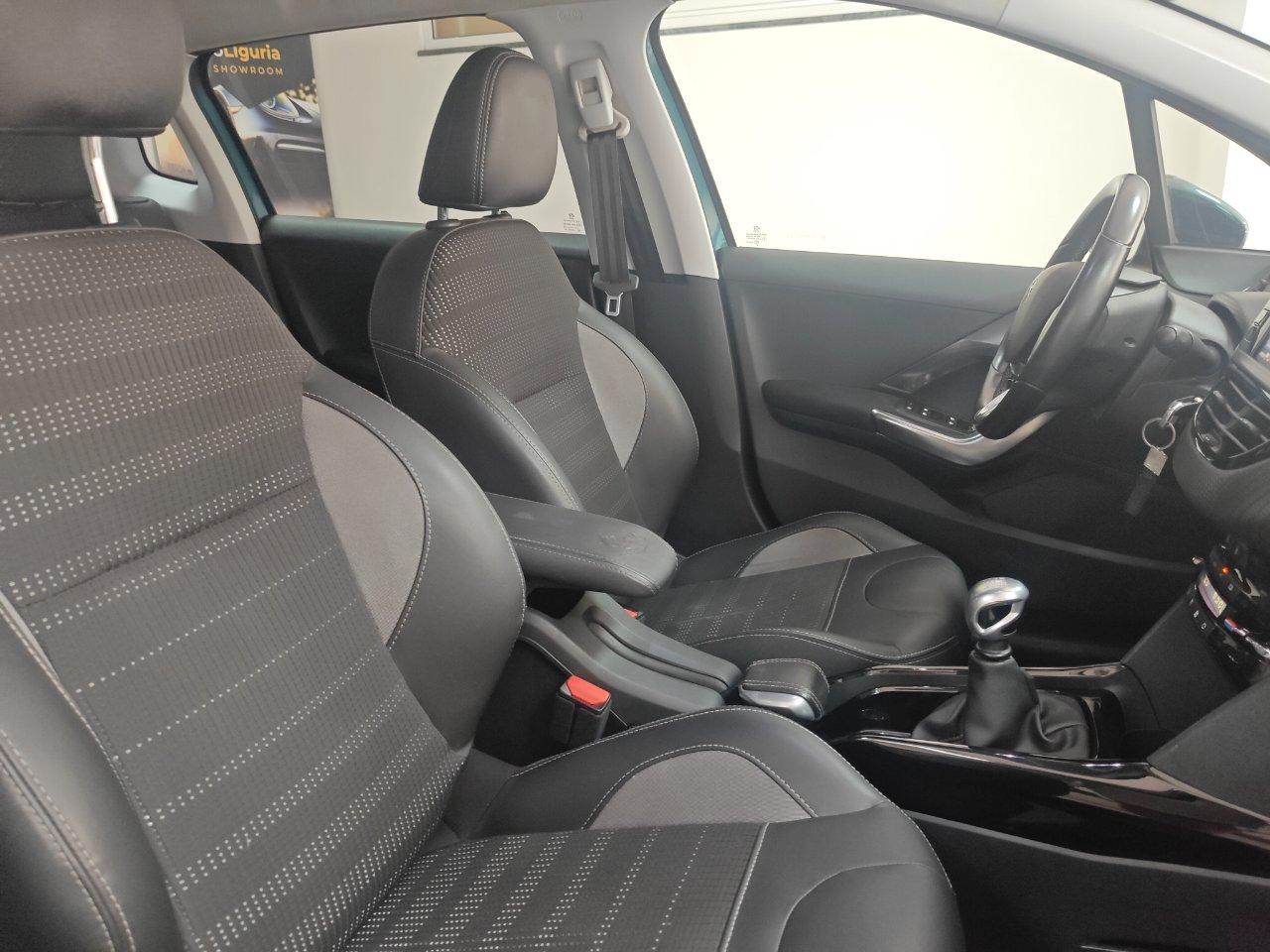Peugeot 2008 2008 1.5 bluehdi Allure s&s 100cv 6marce