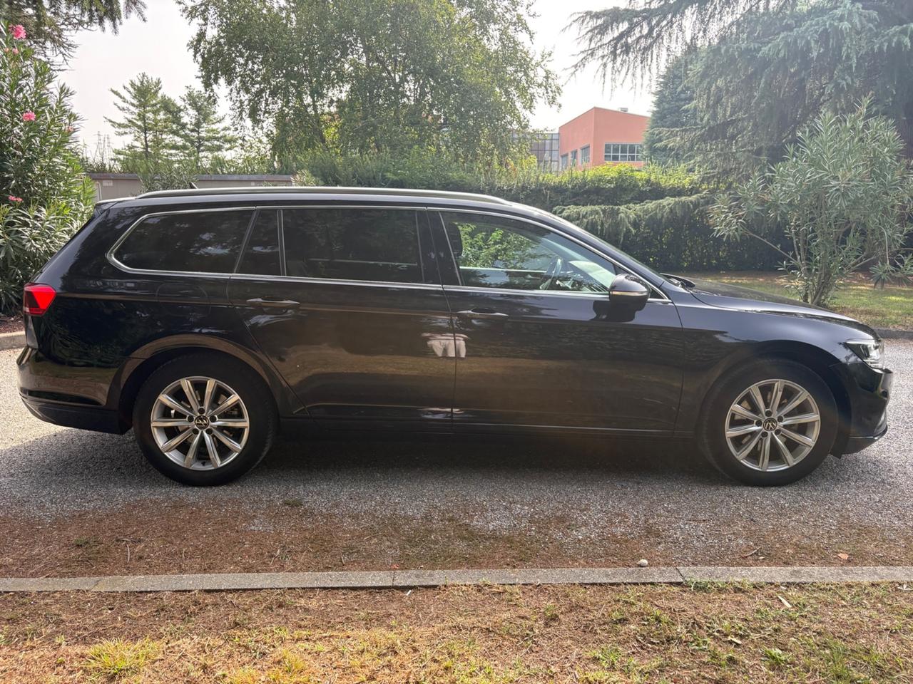 Volkswagen Passat Variant 2.0 TDI 150cv DSG Business