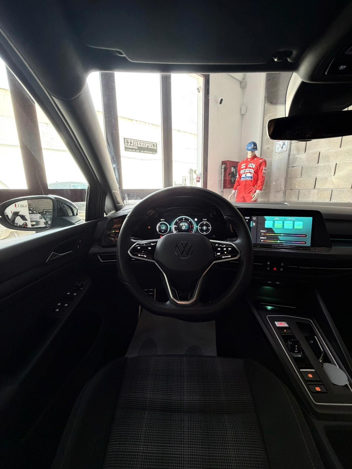 Volkswagen Golf 2.0 GTD - DSG GARANZIA