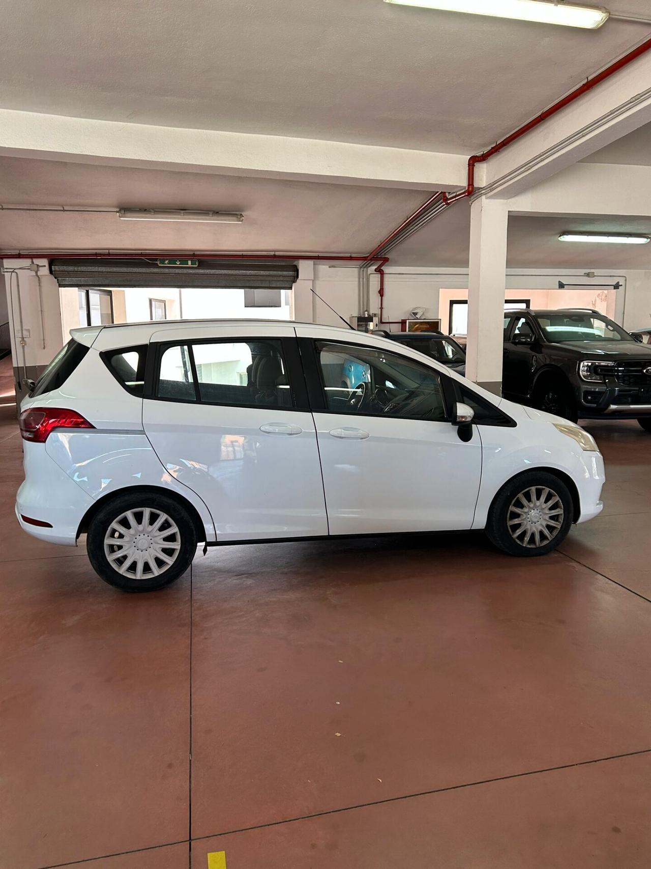 B-Max 1.6 TDCi 95 CV Business Titanium