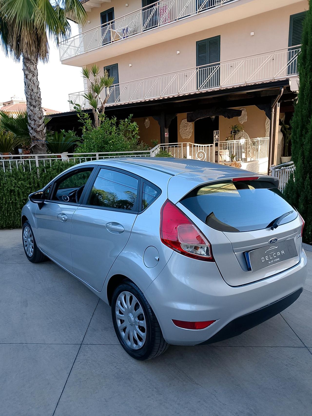 Ford Fiesta 1.2 60CV 5 porte Titanium