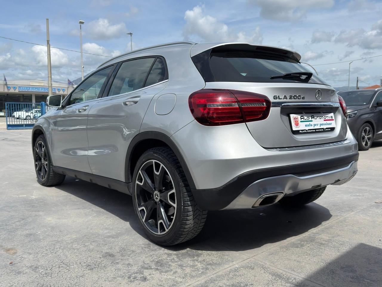 Mercedes-benz GLA 200 d Automatic Sport
