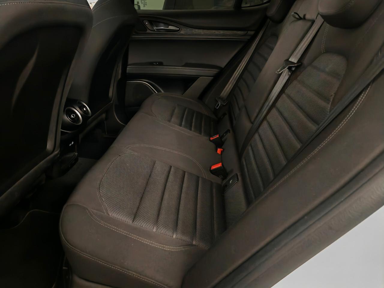 Alfa Romeo Stelvio 2.2 160CV Super Full 2022