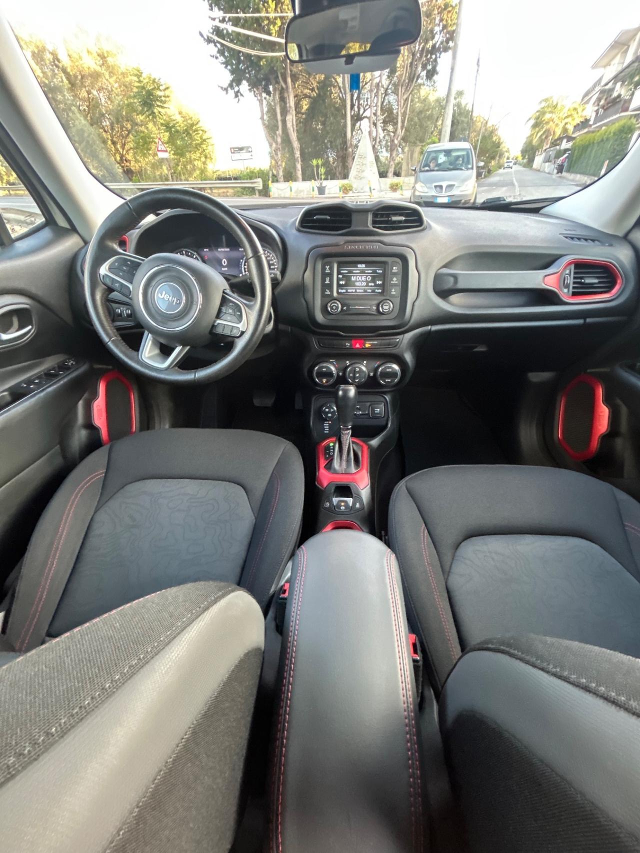 Jeep Renegade 2.0 Mjt 170CV 4WD Active Drive Low Trailhawk