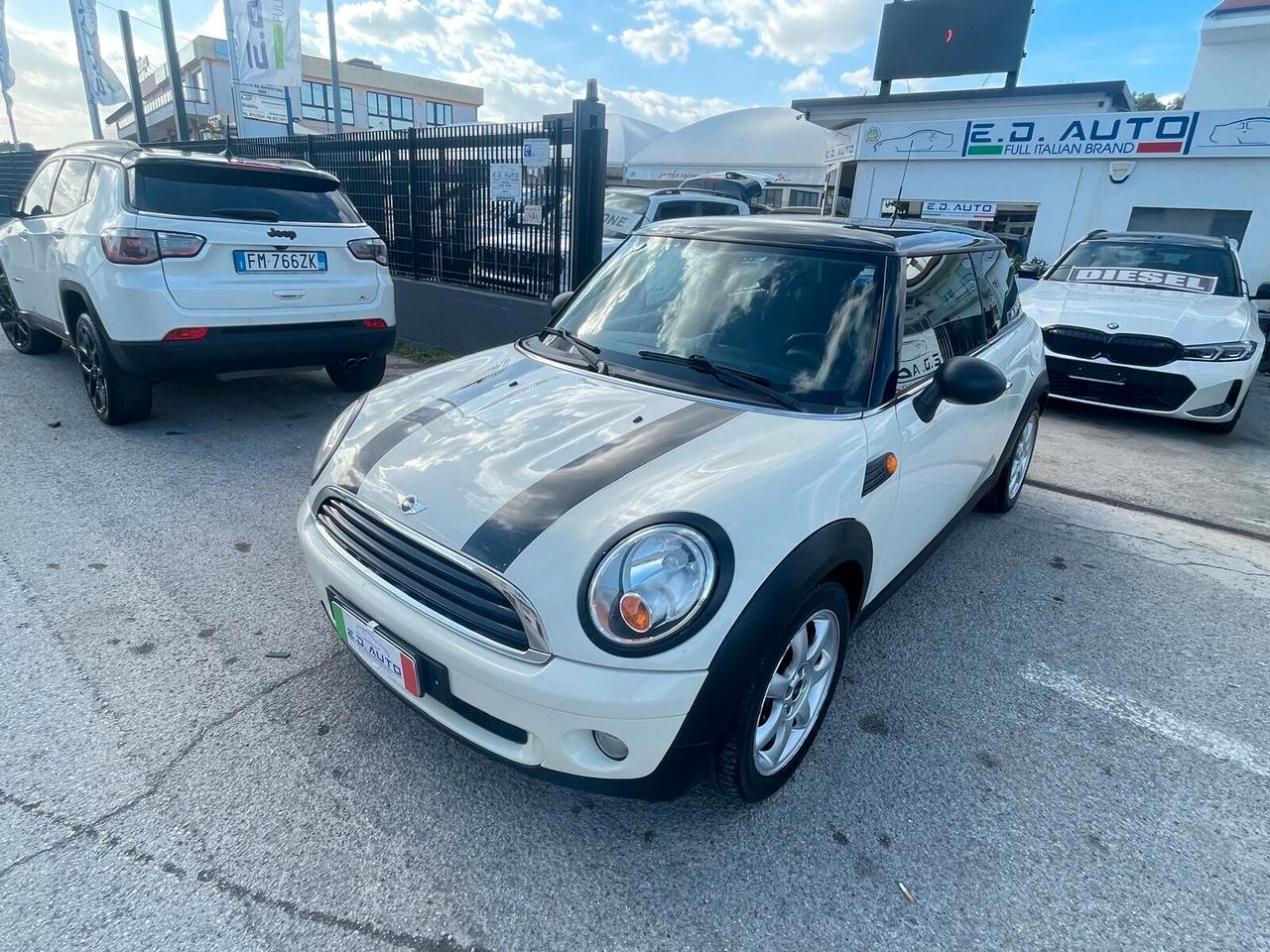 Mini 1.4 16V One Chili