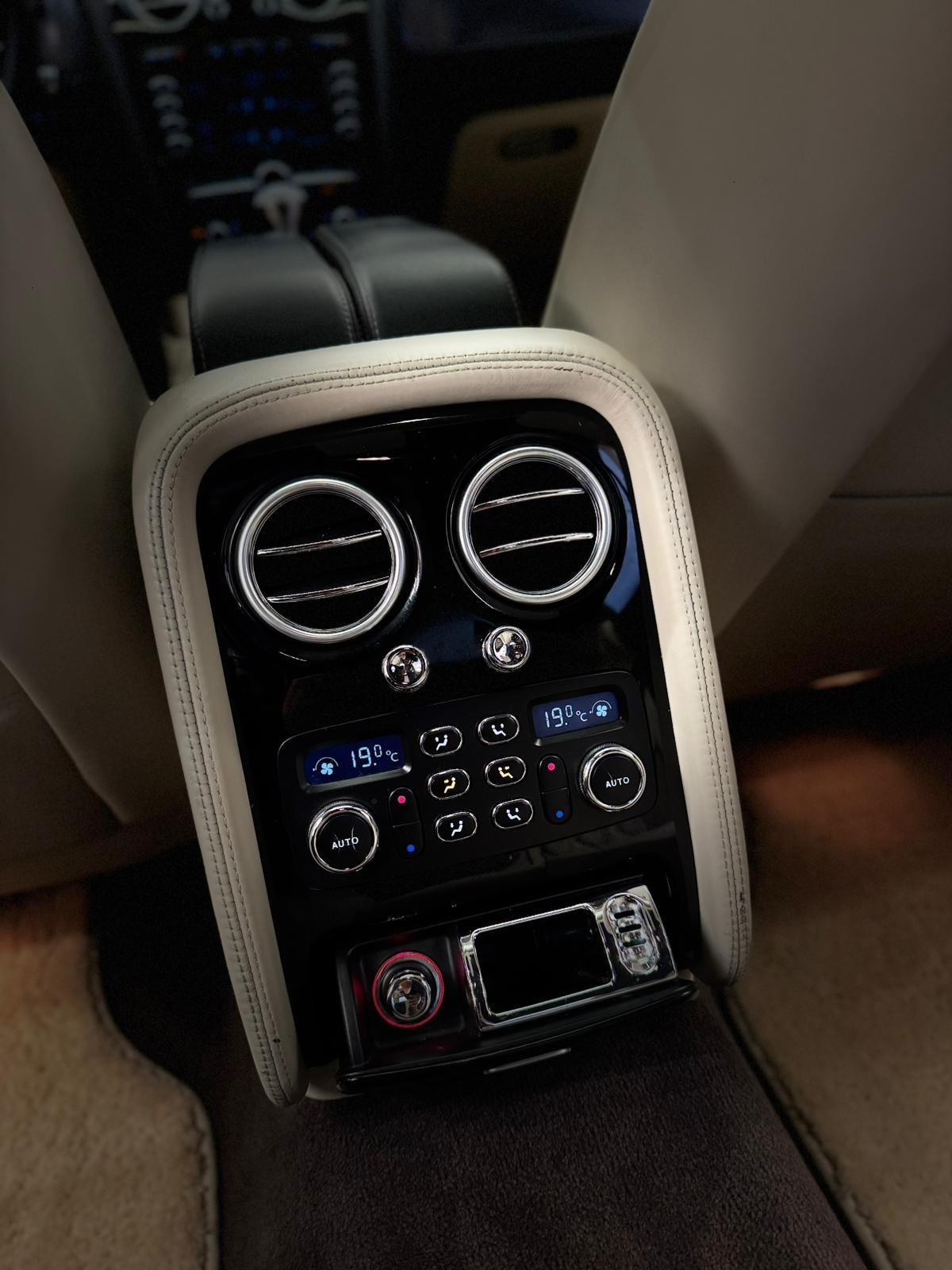 Bentley Continental *SPEED*FLYINGSPUR 6.0 W12 RESTYLING * EWB*