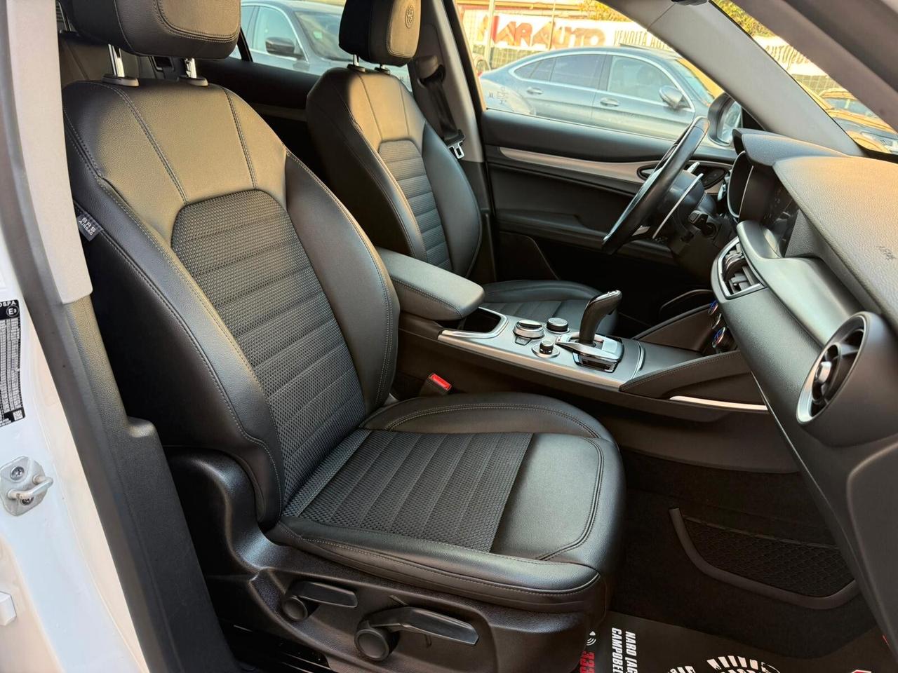 Alfa Romeo Stelvio 2.2 Turbodiesel 190 CV AT8 Q4 Sprint