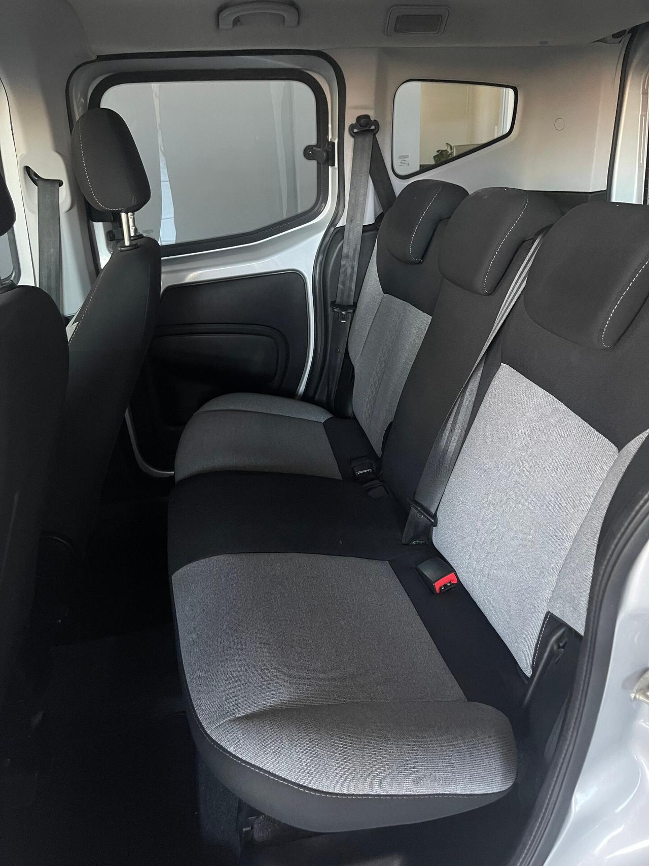 Fiat Qubo 1.3 MJT 80 CV Start&Stop Lounge