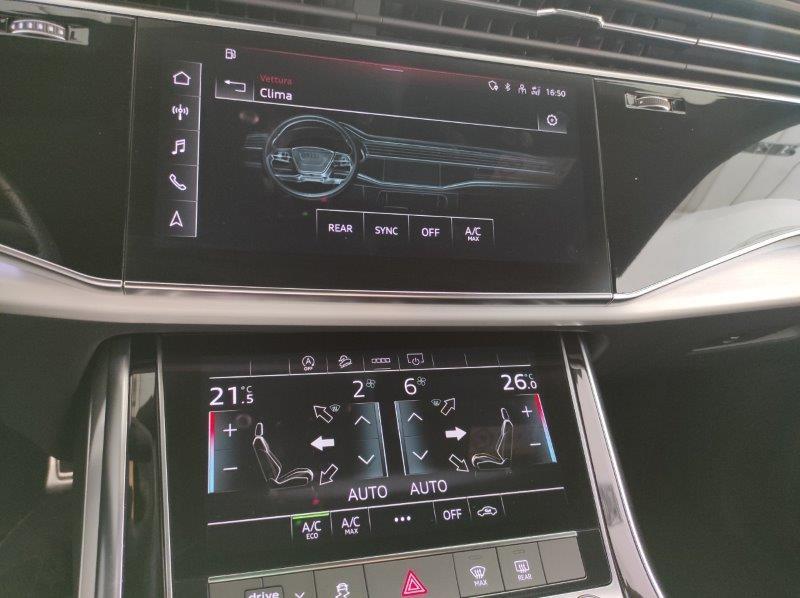 AUDI Q8 - Q8 55 TFSI quattro tiptronic Sport