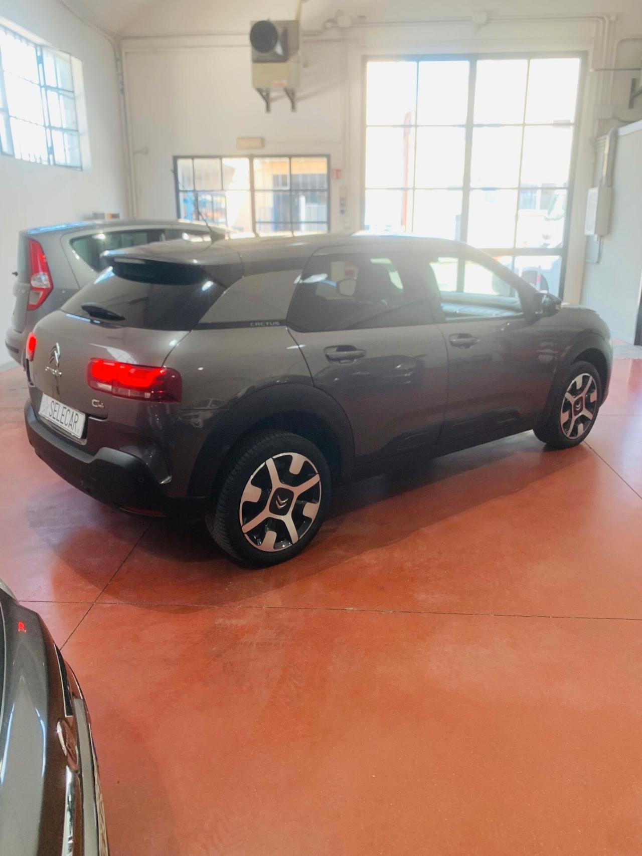Citroen C4 Cactus PureTech 110 S&S Shine--UNICO PROPRIETARIO--