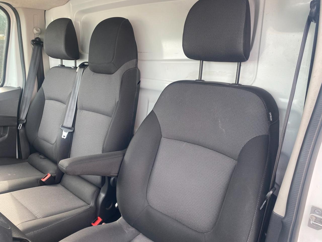 NISSAN Primstar 27 2.0 dCi 110CV PC-TN Cargo ACENTA