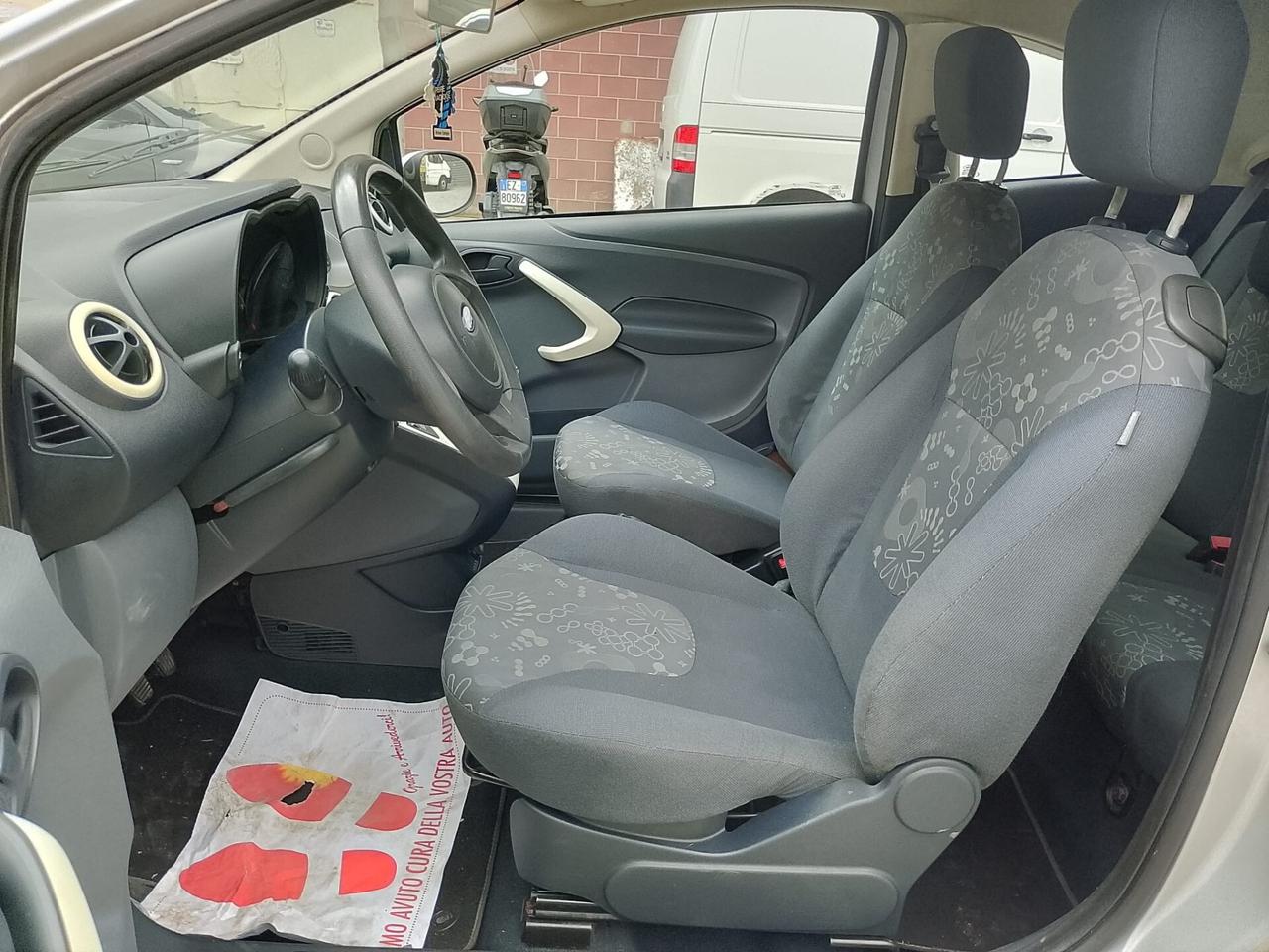 Ford Ka 1.3 TDCi 75CV Titanium 2009