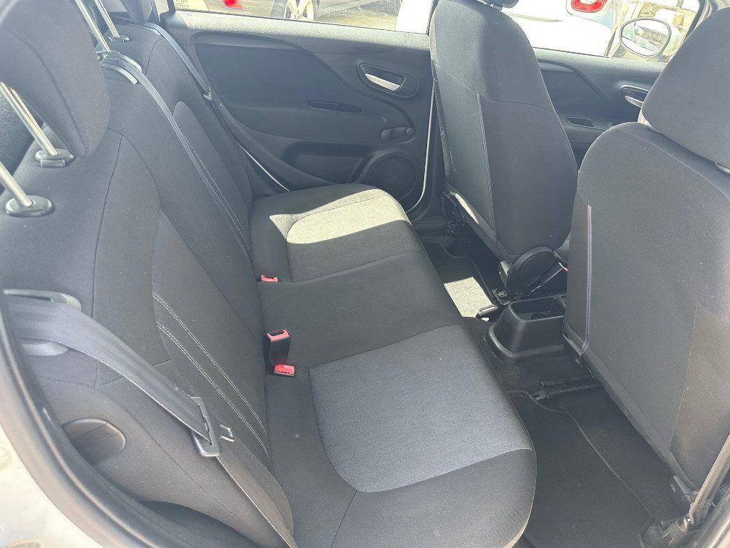 Fiat Punto 1.4 5P Natural Power Easy
