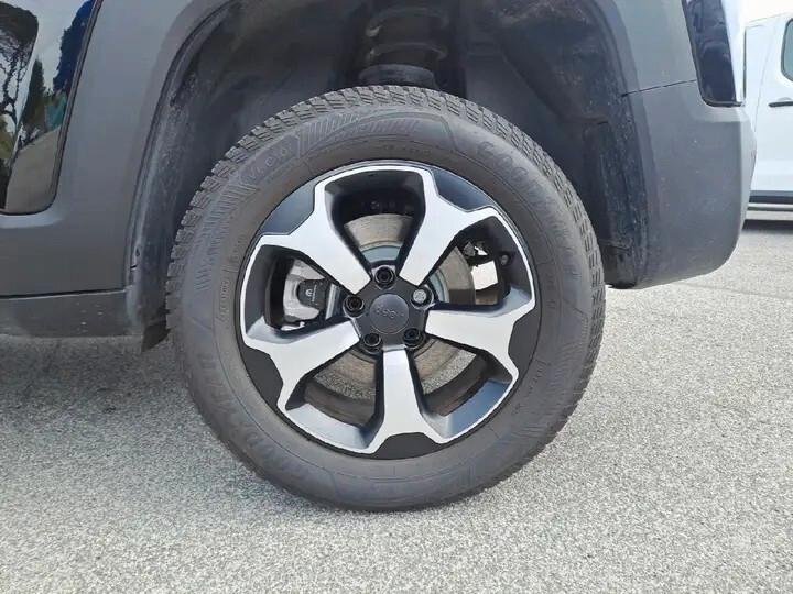 Jeep Renegade 1.3 T4 PHEV 240cv Trailhawk 4xe Auto
