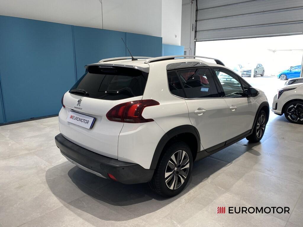 Peugeot 2008 1.2 PureTech Allure