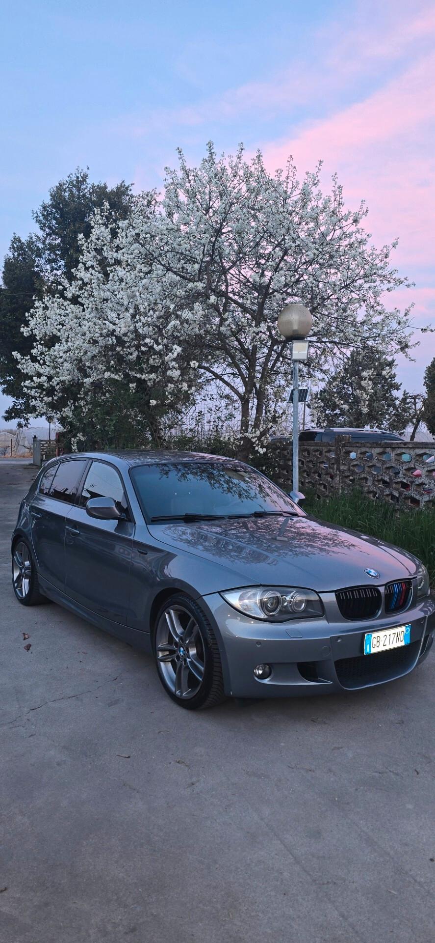 Bmw 120 D 5p. MANUALE PACCHETTO M