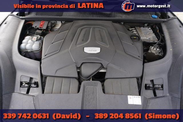 PORSCHE Cayenne 3.0 V6 IVA ESPOSTA