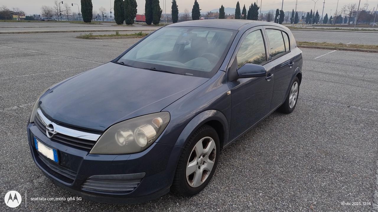 Opel Astra 1.3 CDTI 5P Club Unico prop