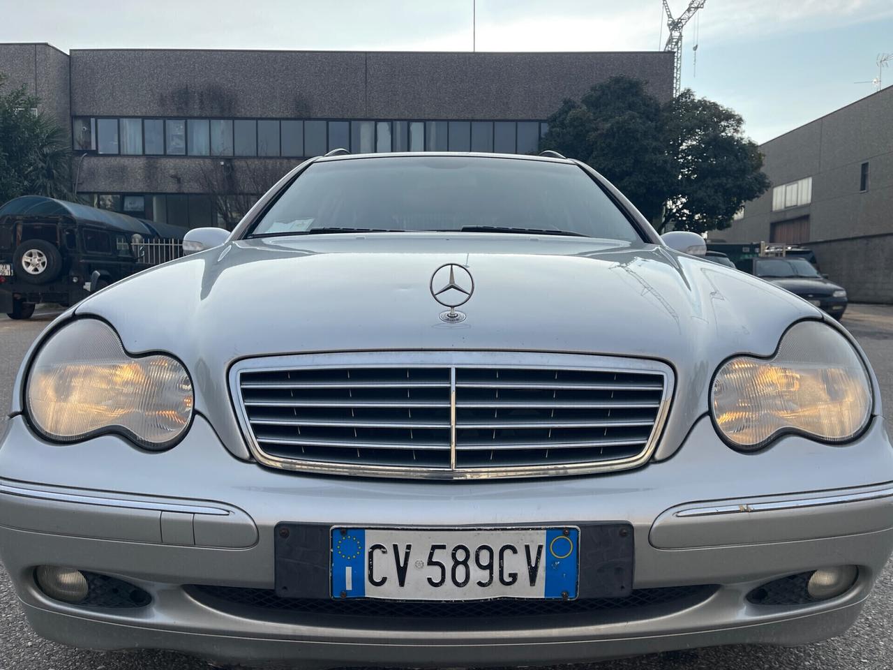 MERCEDES SW 220CDI 105KW UNICO PROP AUTOMATICO