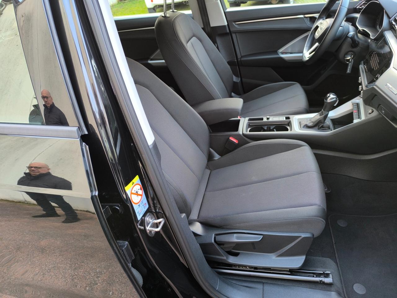 Audi Q3 SPB 45 TFSI e S tronic Business Plus