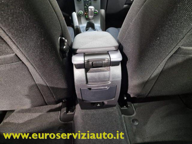 VOLVO V50 D2 POLAR