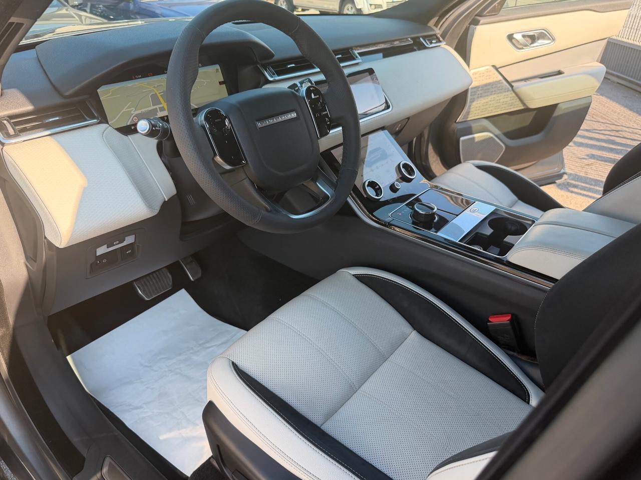 Land Rover Range Velar 2.0D I4 240 CV R-Dynamic/BELLISSIMO/PANO/PELLE