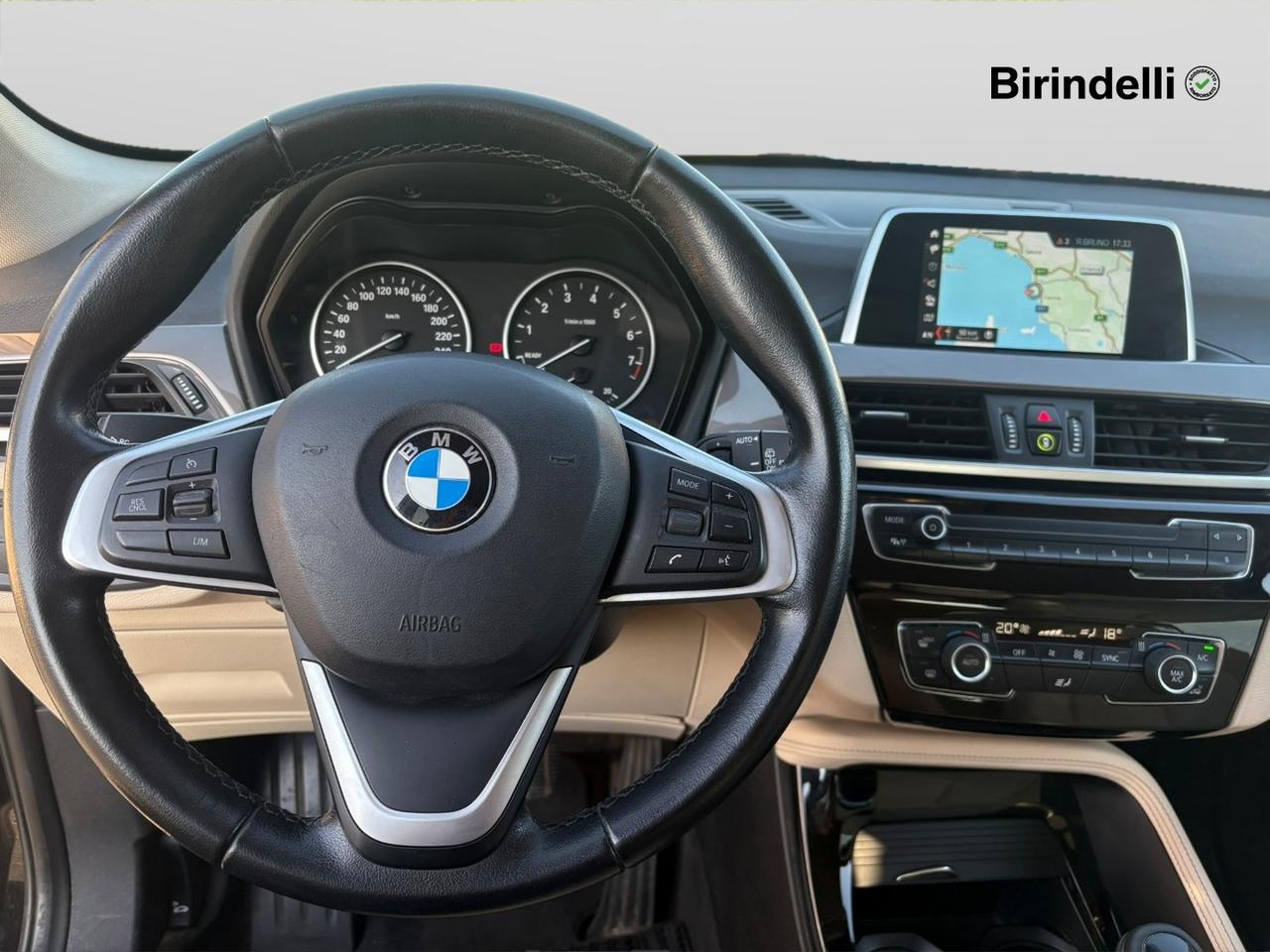 BMW X1 (F48) - X1 sDrive18i xLine